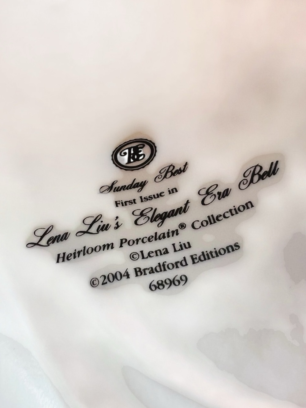 Bradford Editions Lena Liu Elegant Era Ball Bell Sunday Best First Issue Figure - Picture 7 of 7